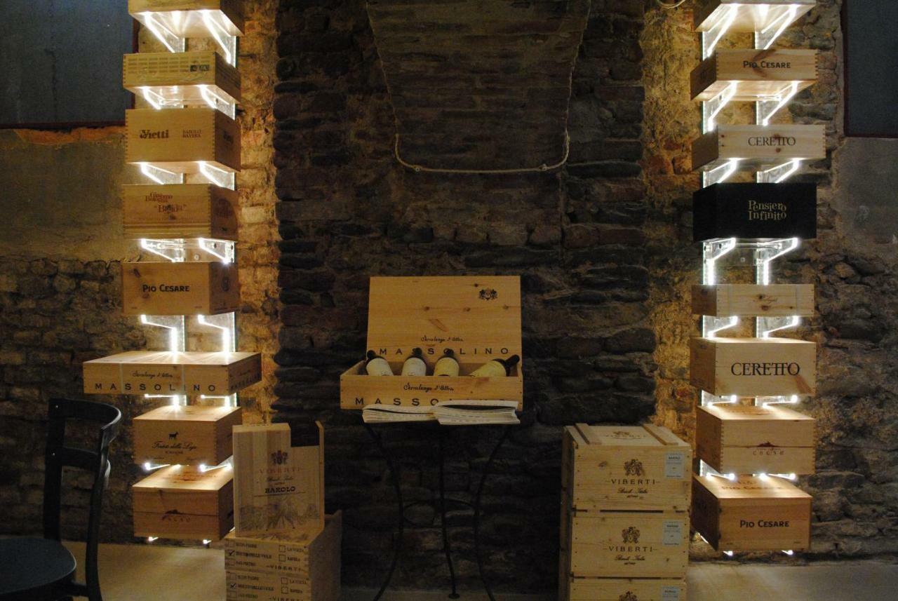 Vinoteca La Sacrestia Bed & Breakfast Alba  Bagian luar foto